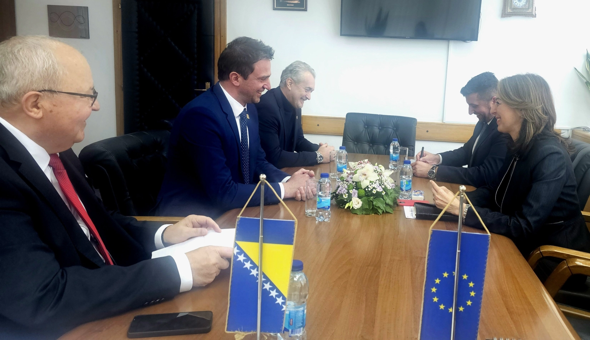 Ministrica Bošnjak ugostila novoizabranog predsjednika Europske odbojkaške konfederacije Roka Sikirića